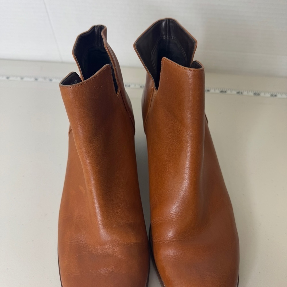 Cole Haan Cognac Leather Ankle Boots Block Heel, Chelsea Style Size 8 - Picture 11 of 13